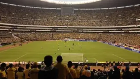 德篮甲激情对决：特里尔雄狮挑战柏林巨人，巅峰之战等你见证！